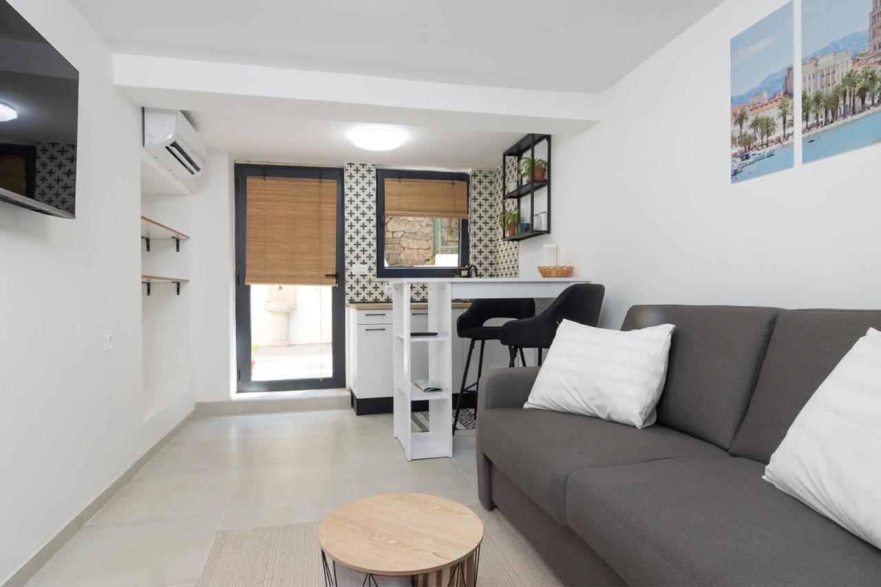 Studio Tina In Centar With Parking Split Dış mekan fotoğraf