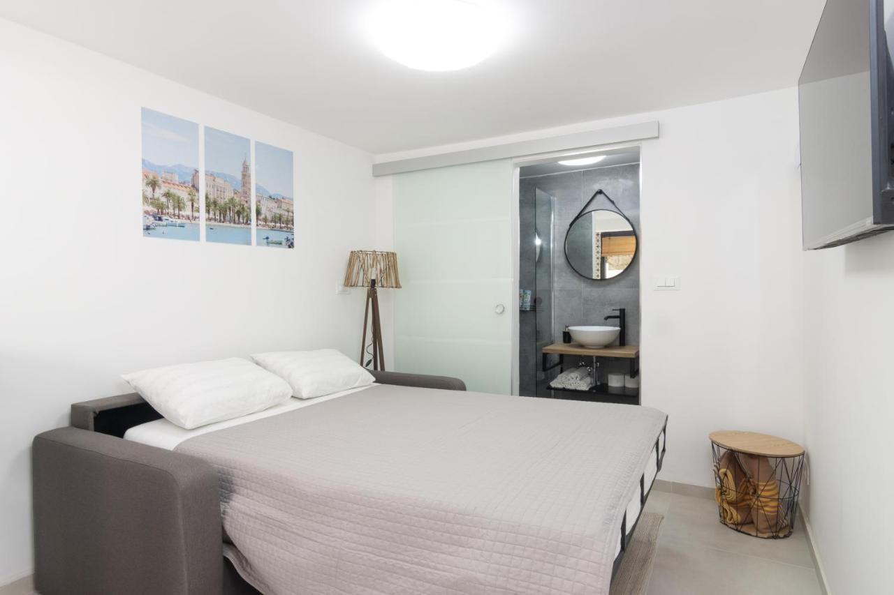 Studio Tina In Centar With Parking Split Dış mekan fotoğraf